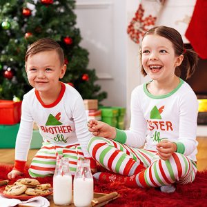 Holiday Pajamas for the Whole Family- A Christmas Tradition - Tips from ...